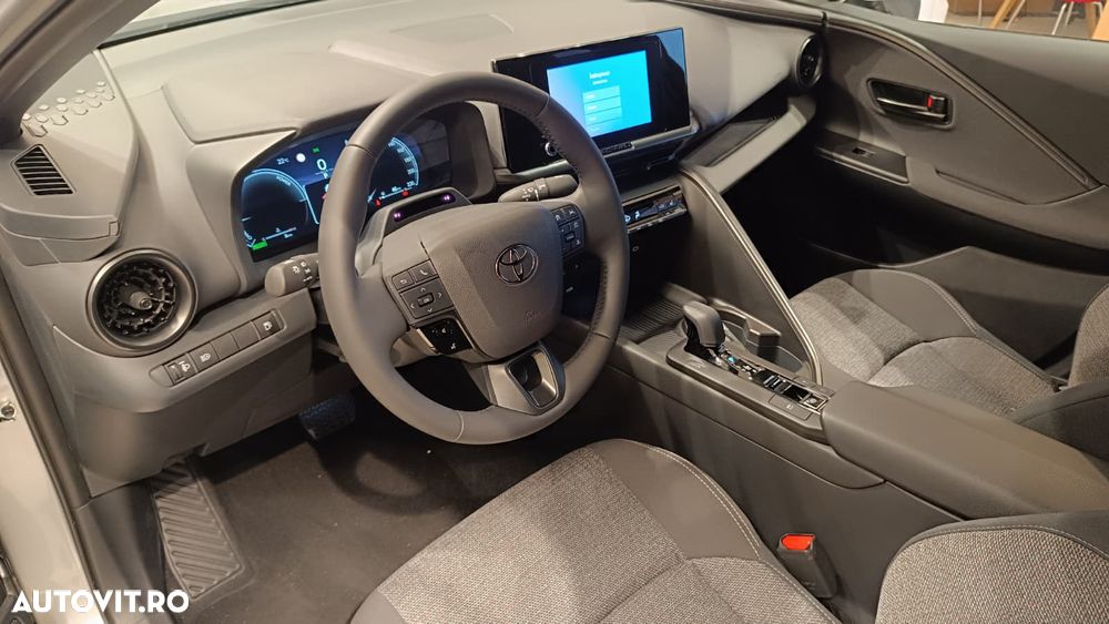Toyota C-HR - 6