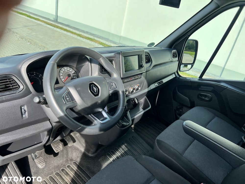 Renault Master L3H2 2.3 DCI 150KM 2019r - 23