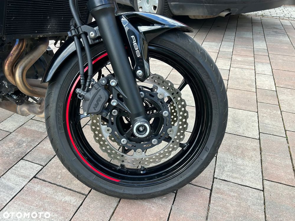 Kawasaki Z 650 - 10