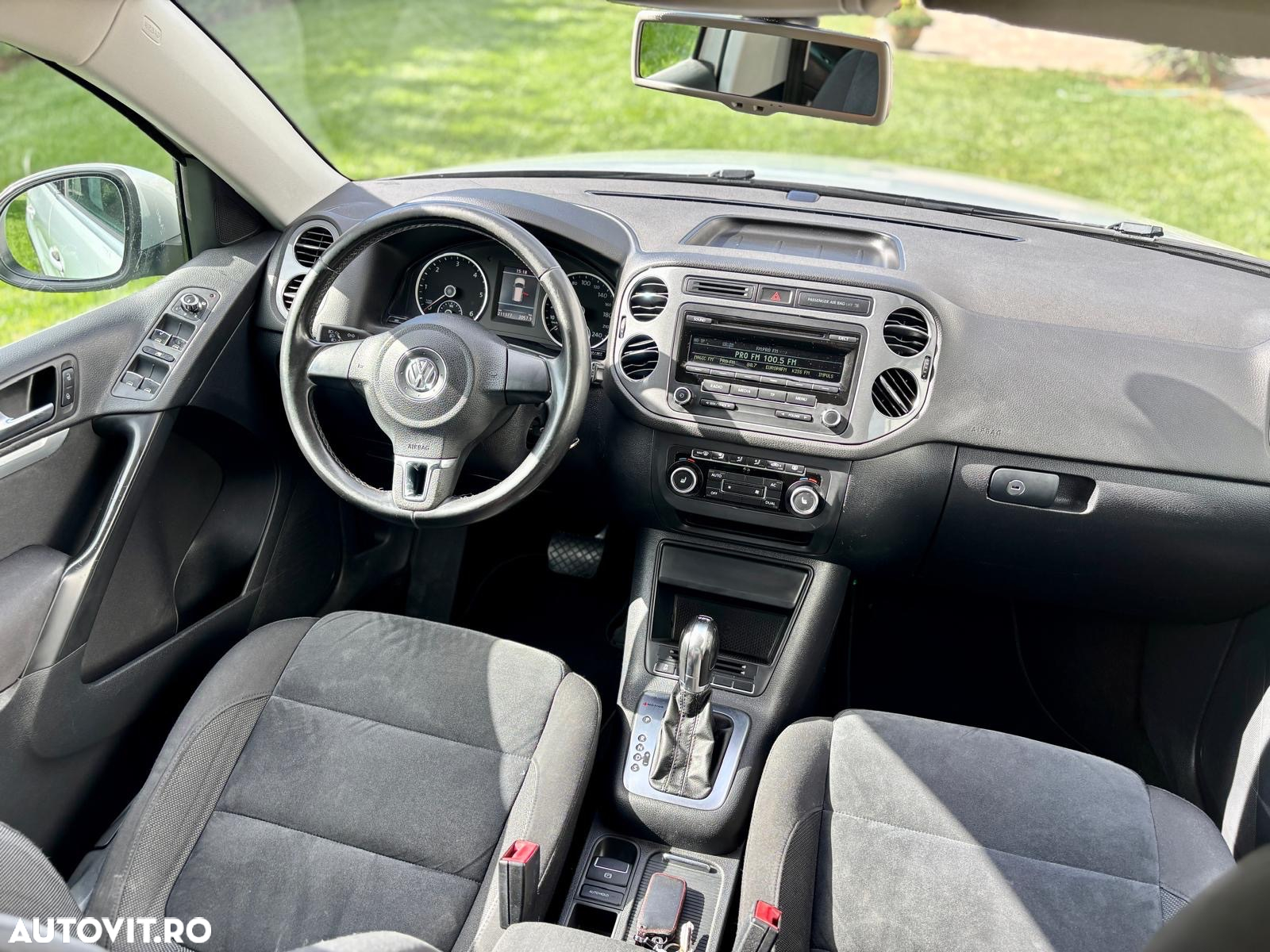 Volkswagen Tiguan 2.0 TDI 4Motion DSG Sport & Style - 12