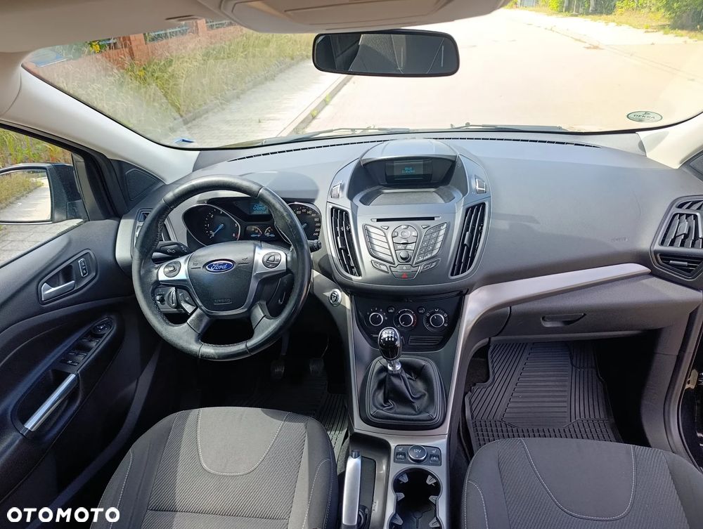 Ford Kuga 2.0 TDCi 2x4 Titanium - 21