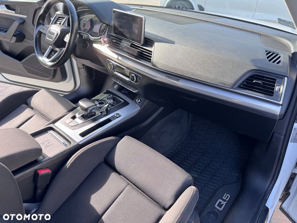 Audi Q5 35 TDI Quattro S tronic - 10