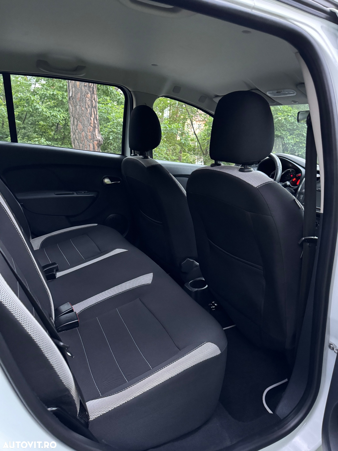 Dacia Sandero Stepway 0.9 TCe Prestige - 11