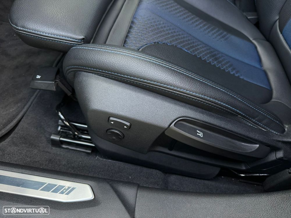 BMW 218 Gran Coupé d Pack Desportivo M - 17