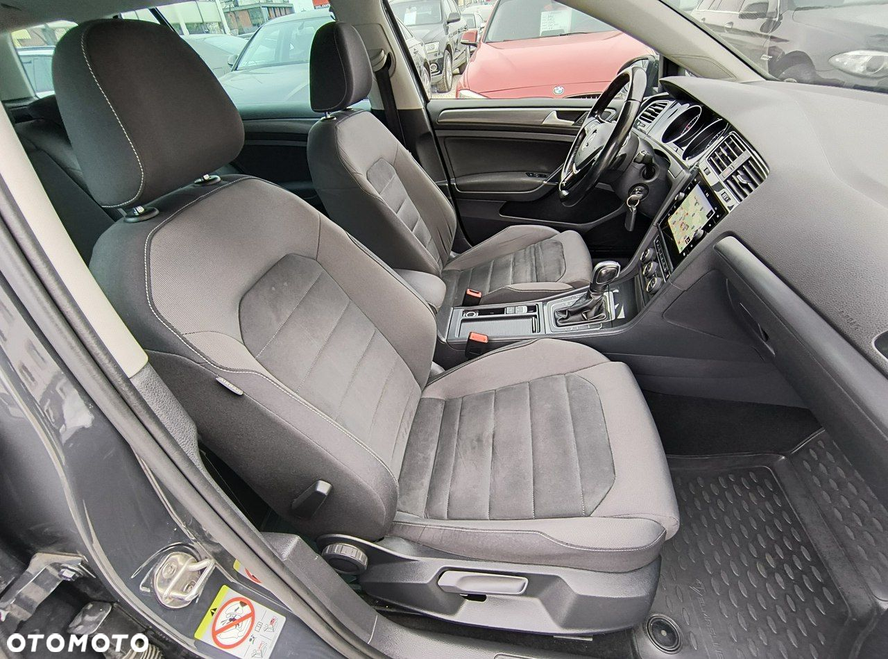 Volkswagen Golf 2.0 BlueTDI DSG Highline - 27