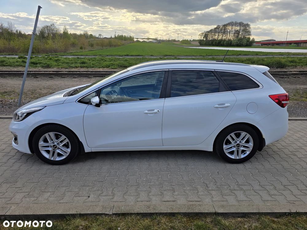 Kia Ceed 1.6 CRDi L Business Line - 3