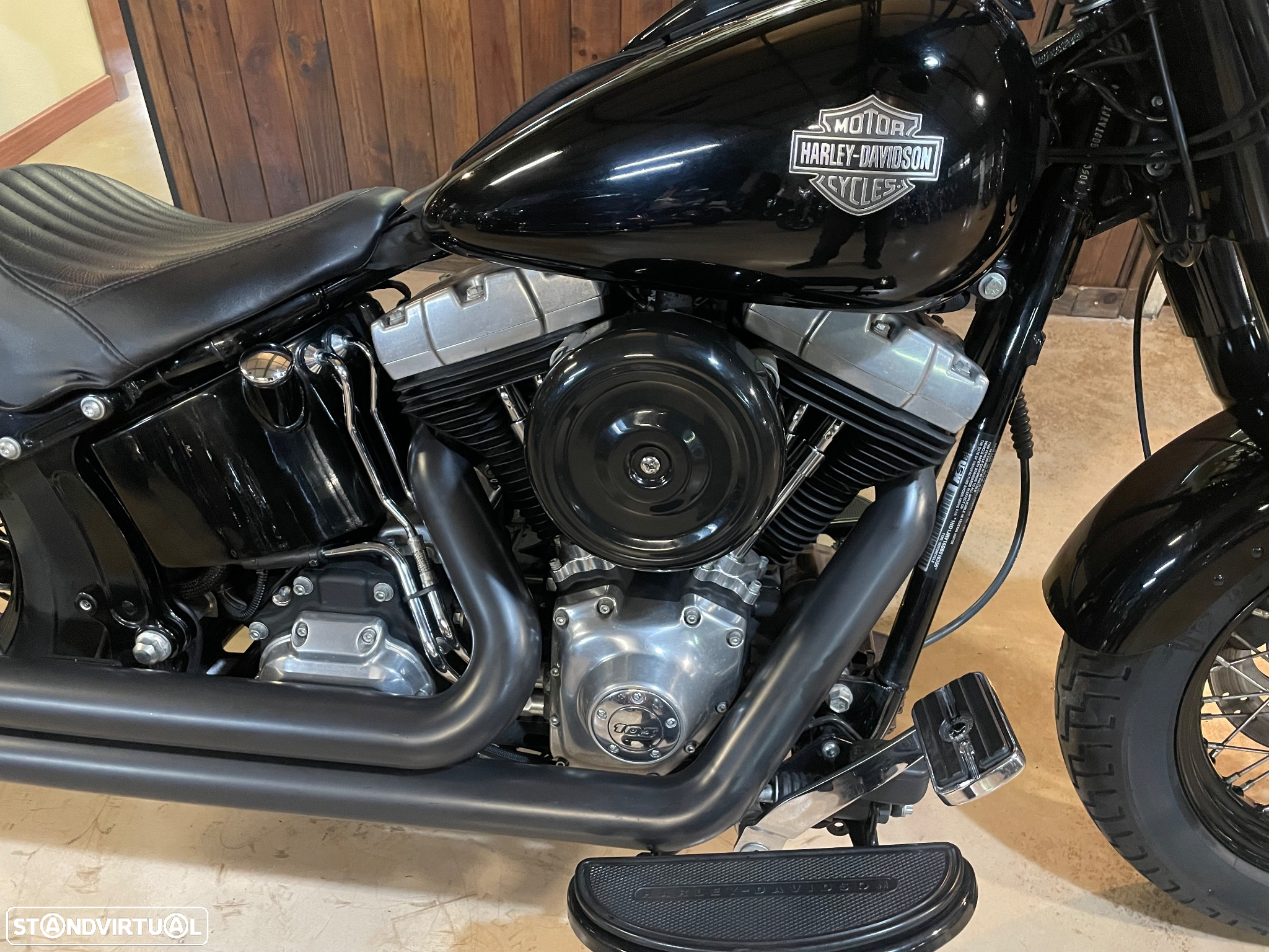 Harley-Davidson FL Softail Slim - 9