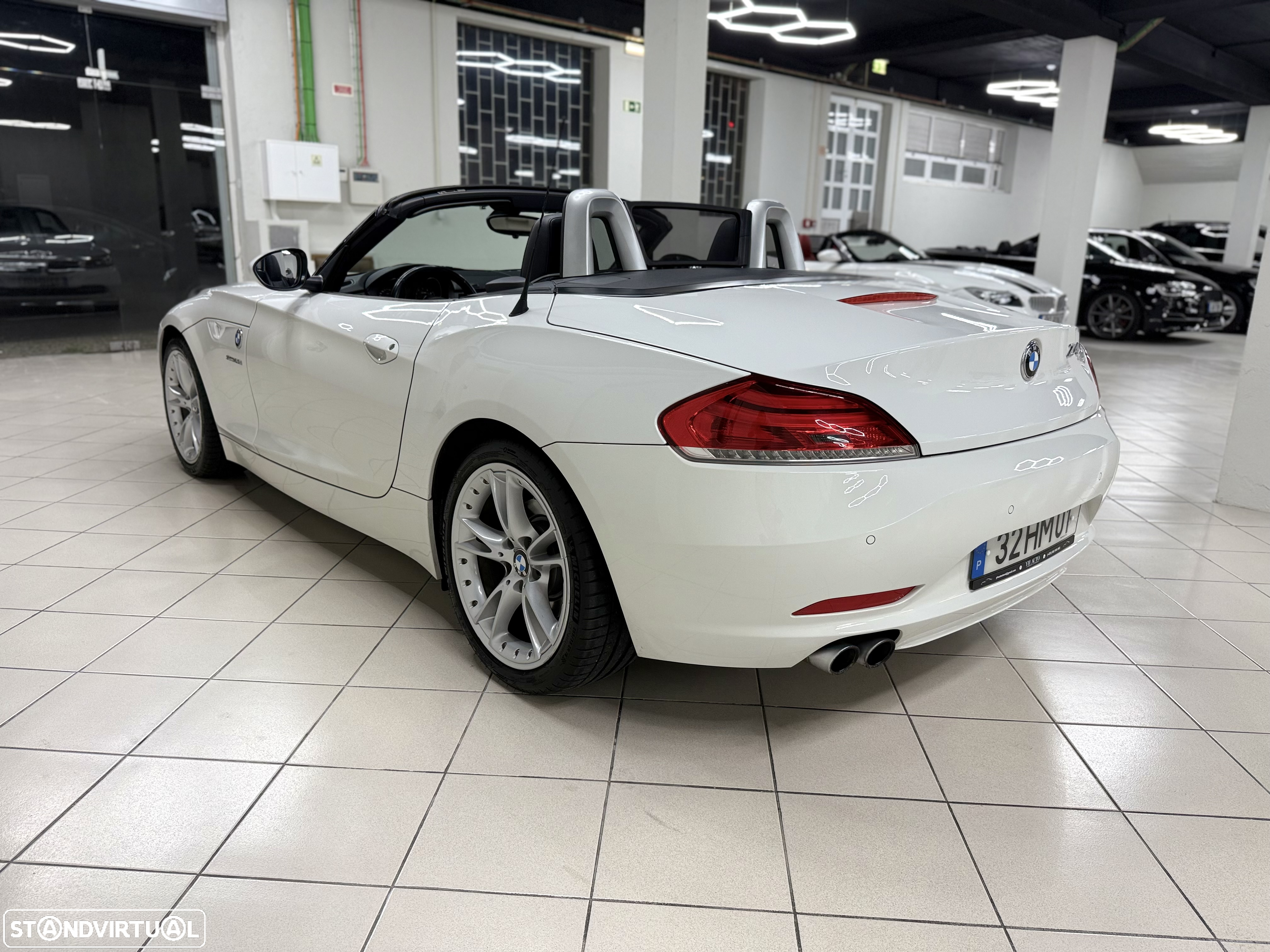 BMW Z4 23 i - 21