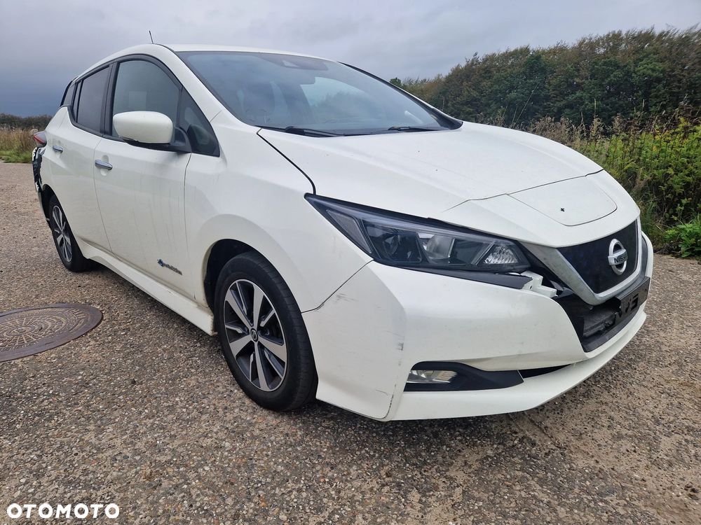 Nissan Leaf - 3