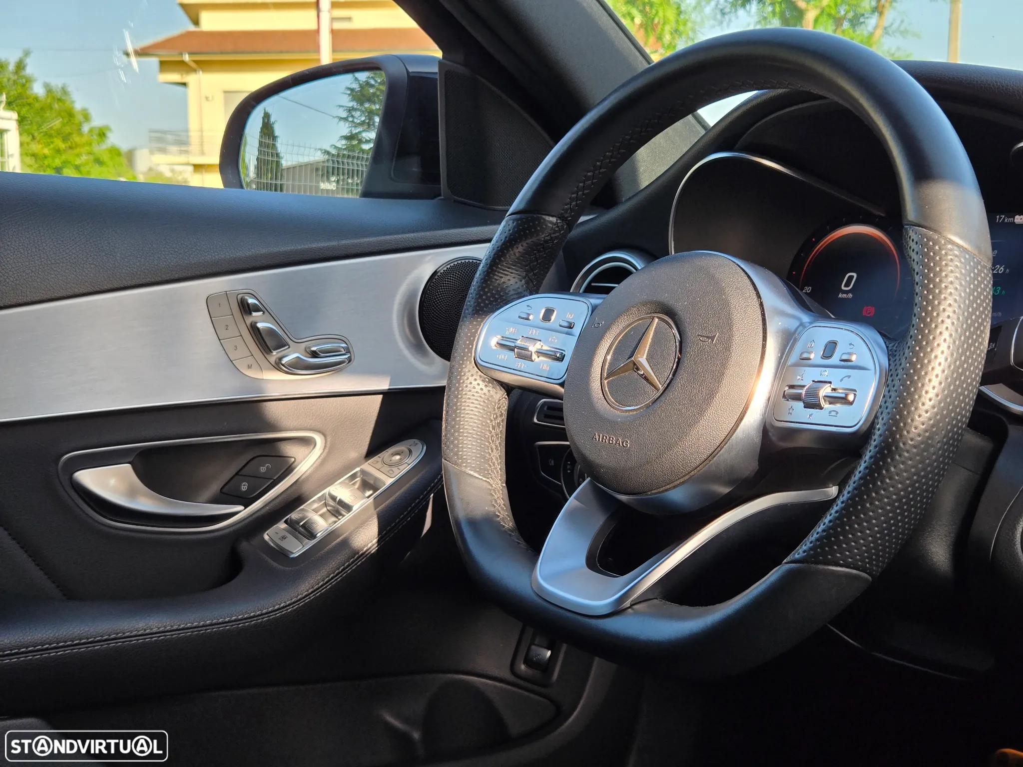 Mercedes-Benz C 300 de AMG Line - 27