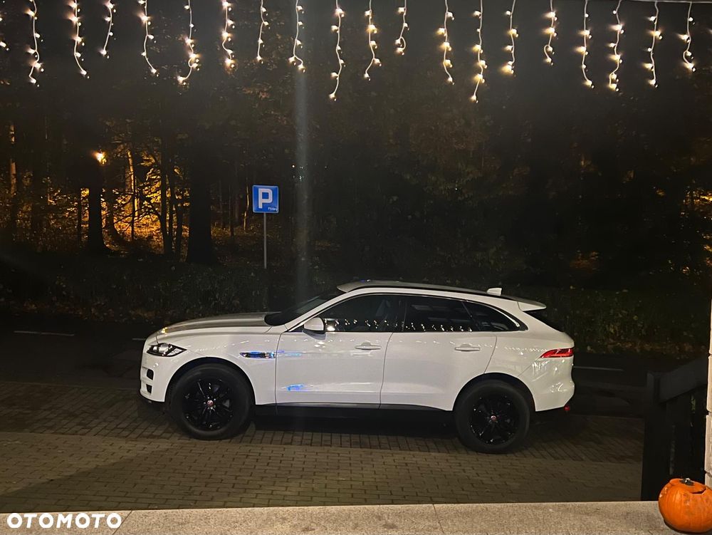 Jaguar F-Pace 2.0 i4D AWD Prestige - 28