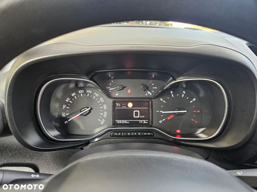 Citroën Berlingo XL BlueHDi 130 FEEL - 27