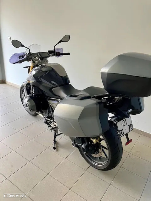 BMW R 1200 R LC - 15