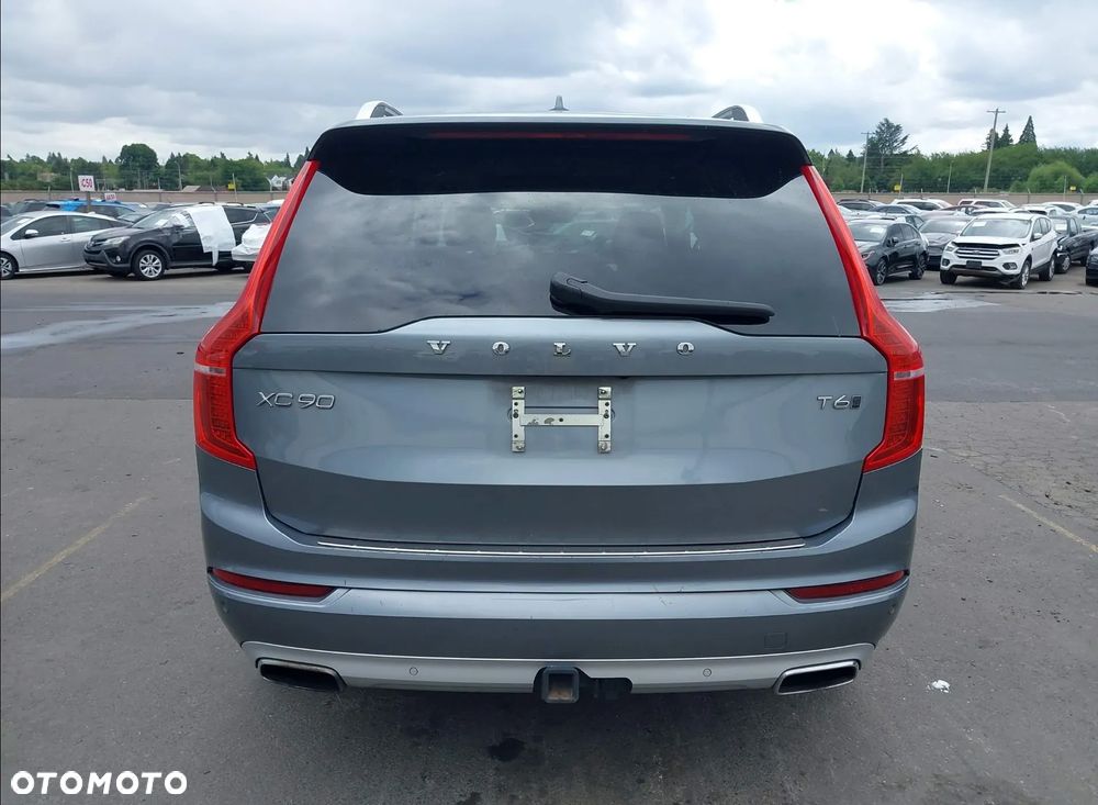 Volvo XC 90 T6 AWD Momentum 7os - 4
