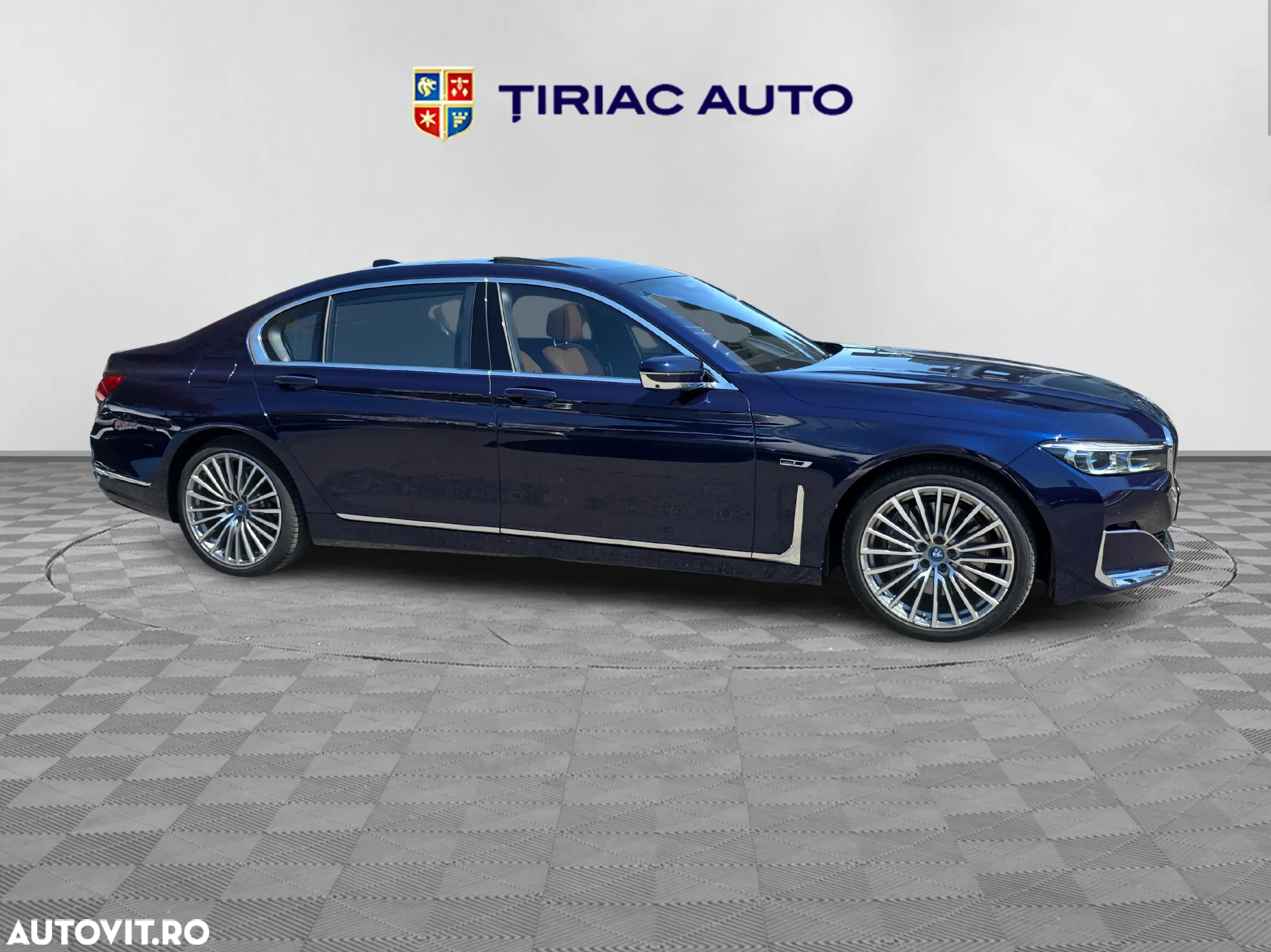 BMW Seria 7 745Le AT PHEV - 6