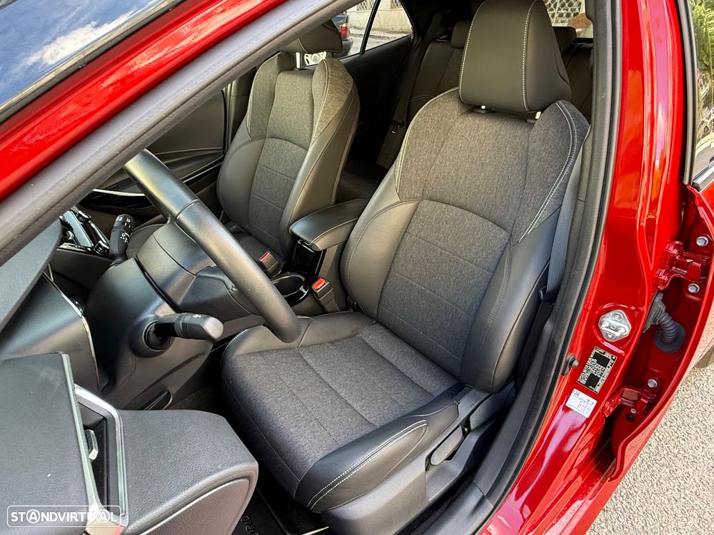 Toyota Corolla 1.8 Hybrid Square Collection - 14