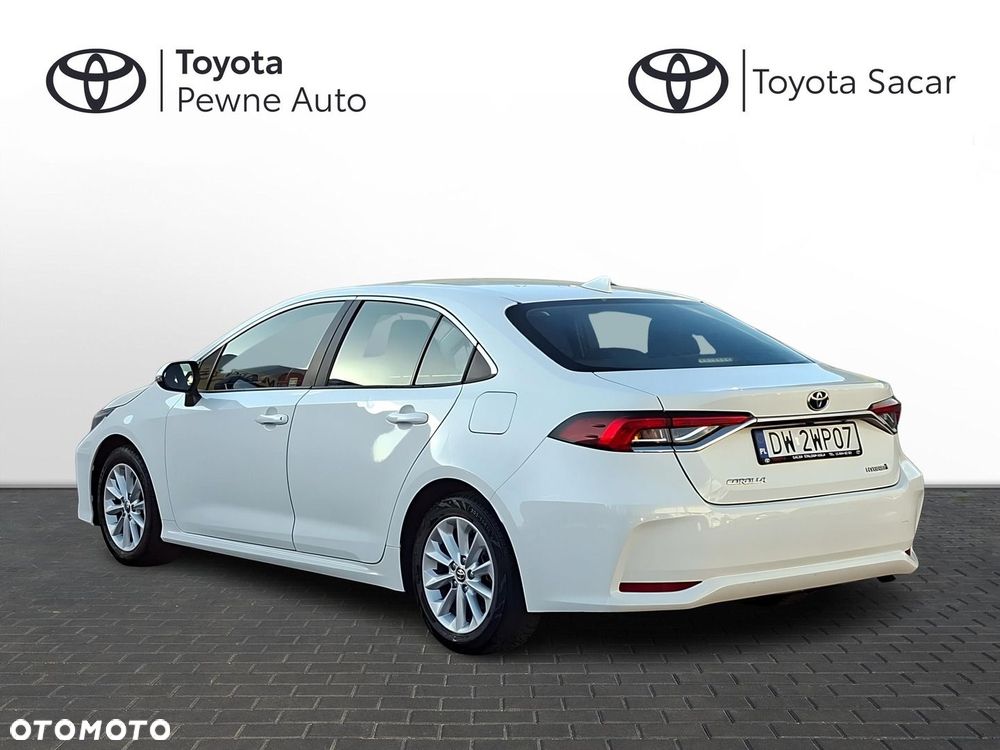Toyota Corolla 1.8 Hybrid Comfort - 3