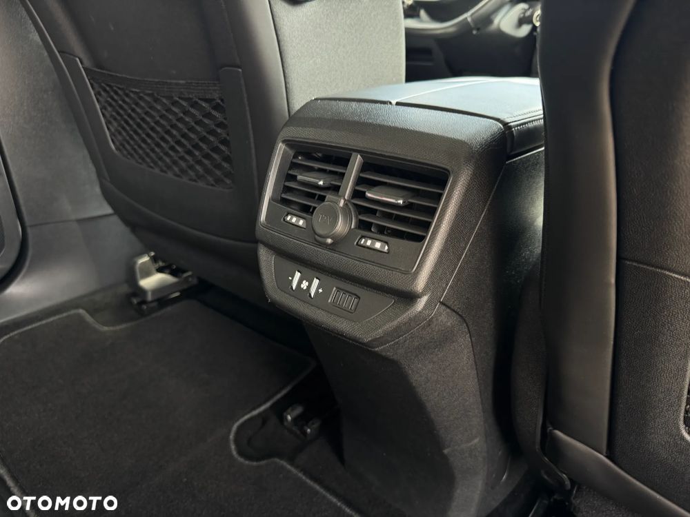 Peugeot 5008 BlueHDi 120 Allure - 26