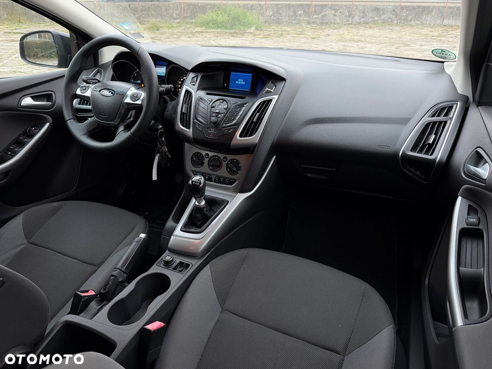 Ford Focus - 7