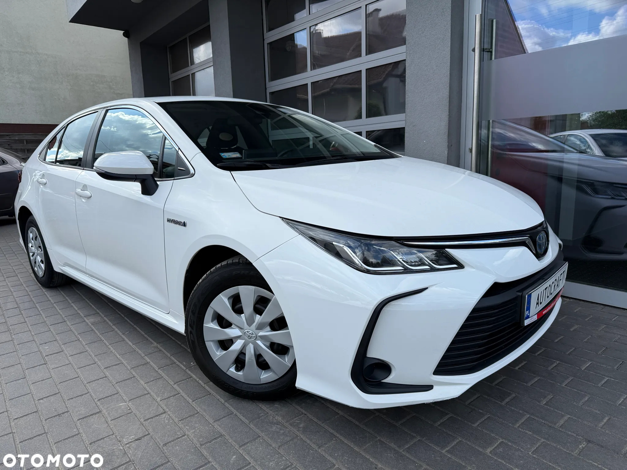 Toyota Corolla 1.8 Hybrid Active - 9