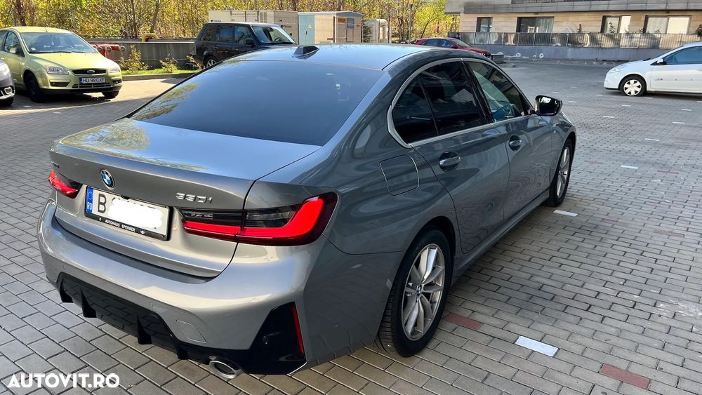 BMW Seria 3 330i xDrive AT - 6
