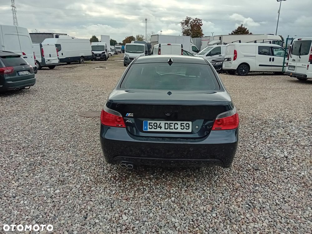 BMW Seria 5 530i - 6