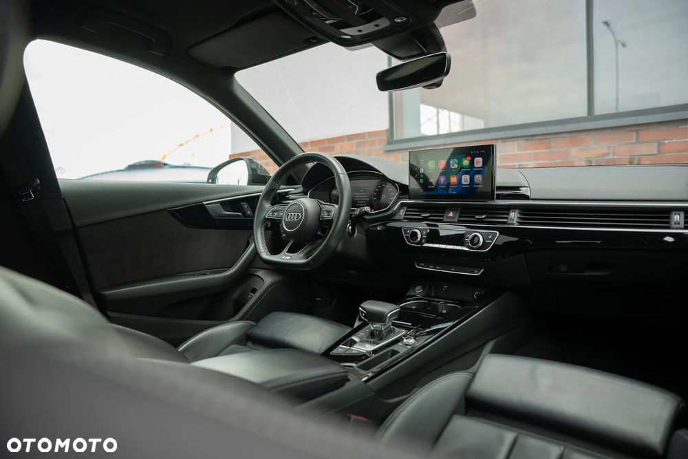 Audi A4 Avant 35 TFSI S tronic S line - 28