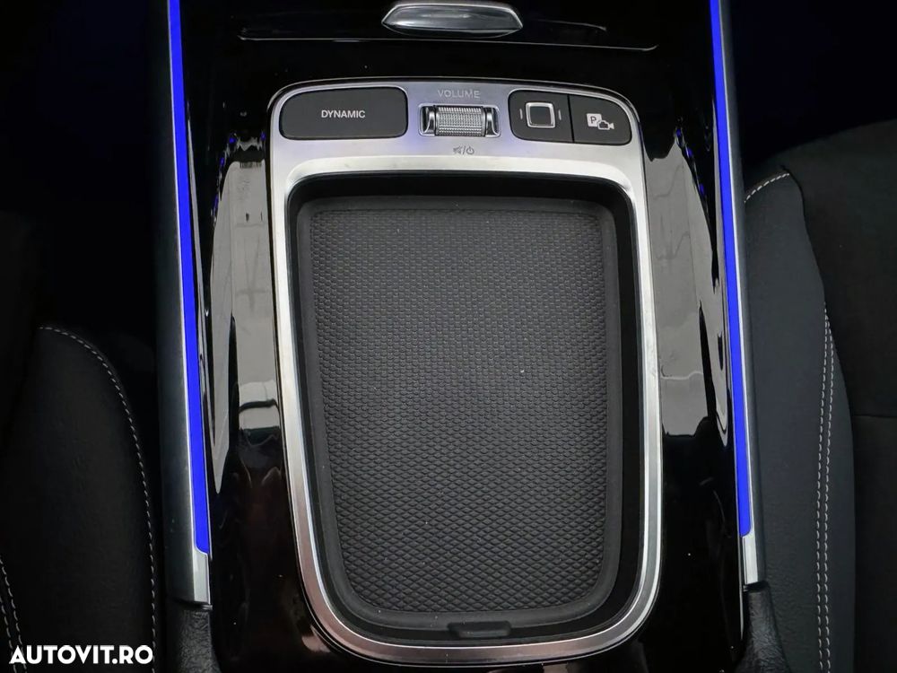 Mercedes-Benz GLA 200 7G-DCT AMG Line Advanced Plus - 17