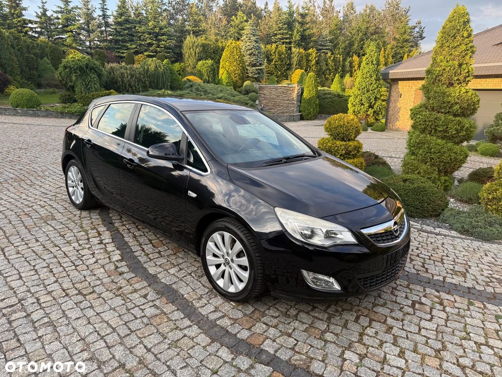 Opel Astra 1.4 T Sport - 1