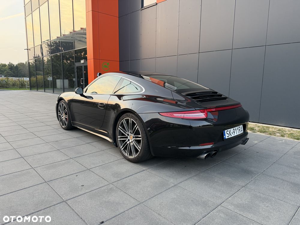 Porsche 911 Carrera 4S PDK - 3