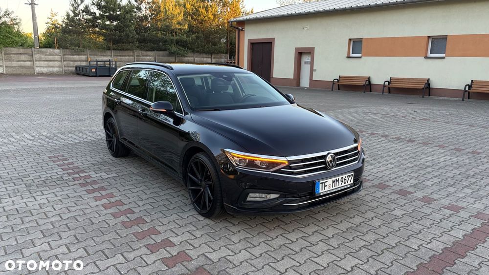 Volkswagen Passat Variant 2.0 TDI SCR DSG Business - 3
