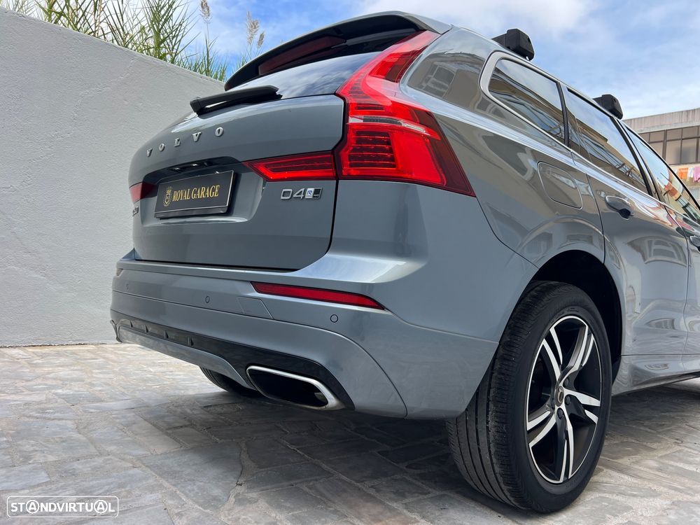 Volvo XC 60 2.0 D4 R-Design AWD Geartronic - 14