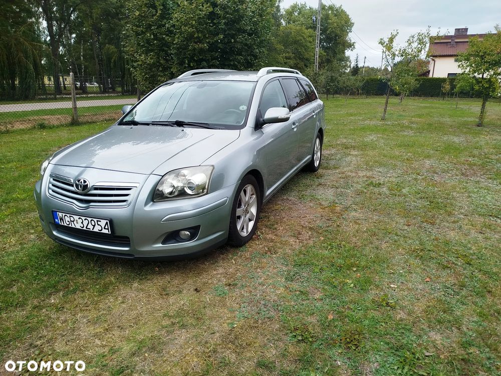 Toyota Avensis 1.8 VVT-i Luna - 3