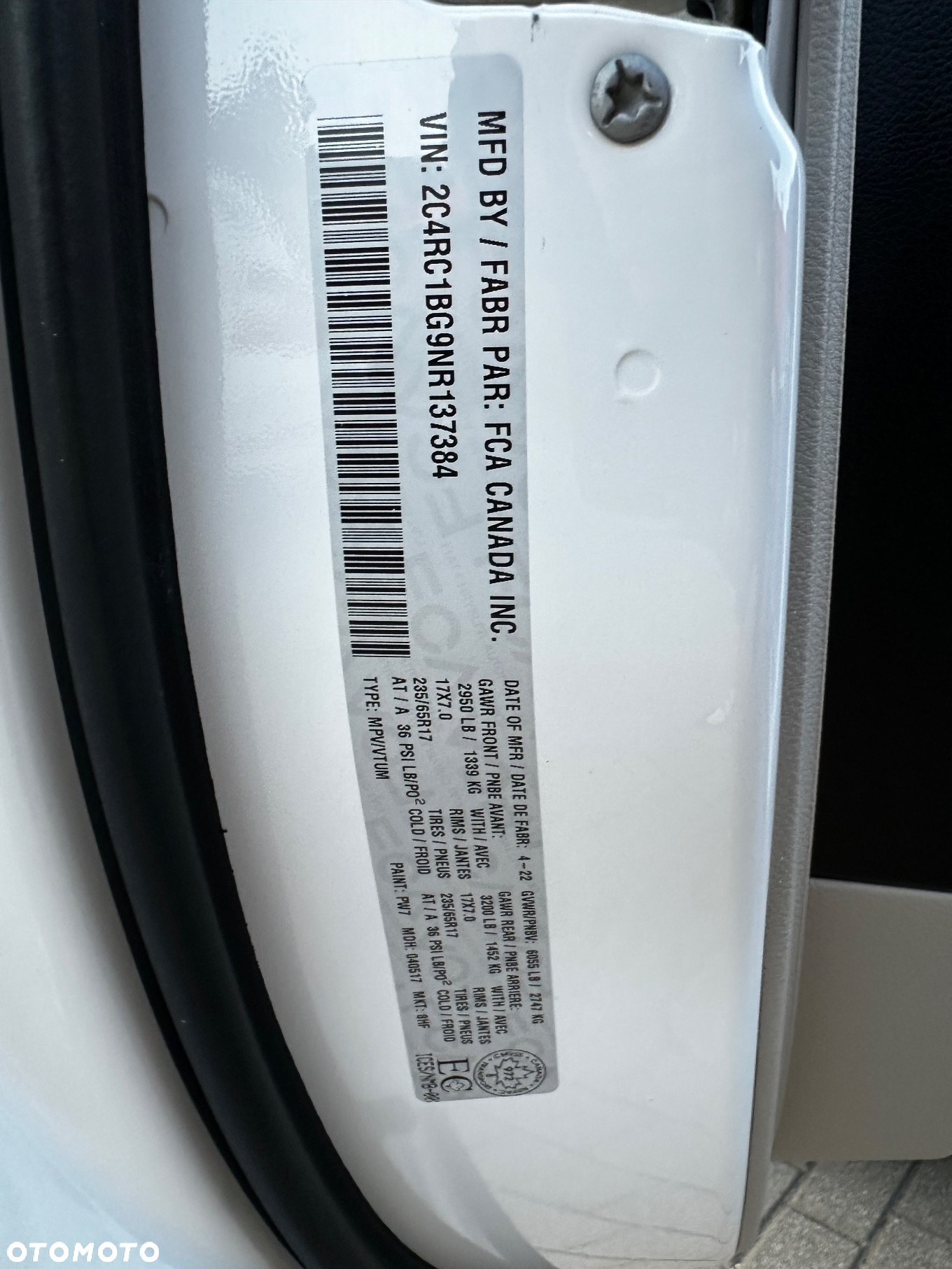 Chrysler Pacifica - 23
