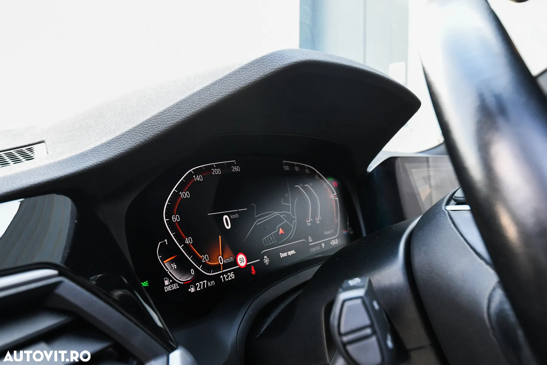 BMW Seria 3 318d Touring Aut. - 8
