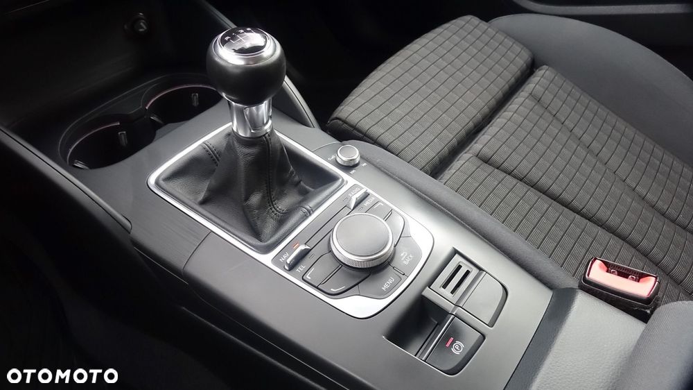 Audi A3 Sportback - 38