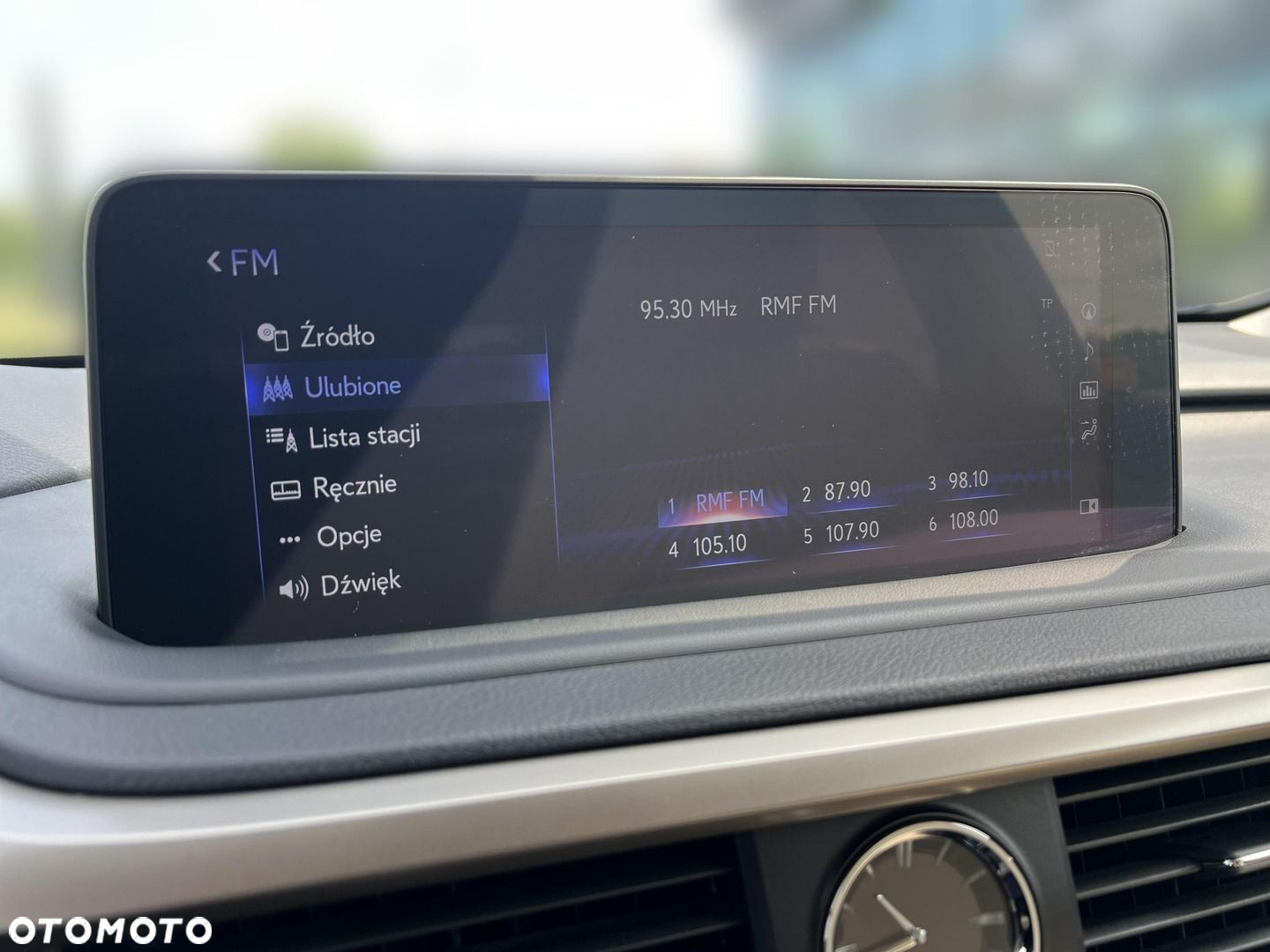 Lexus RX - 27