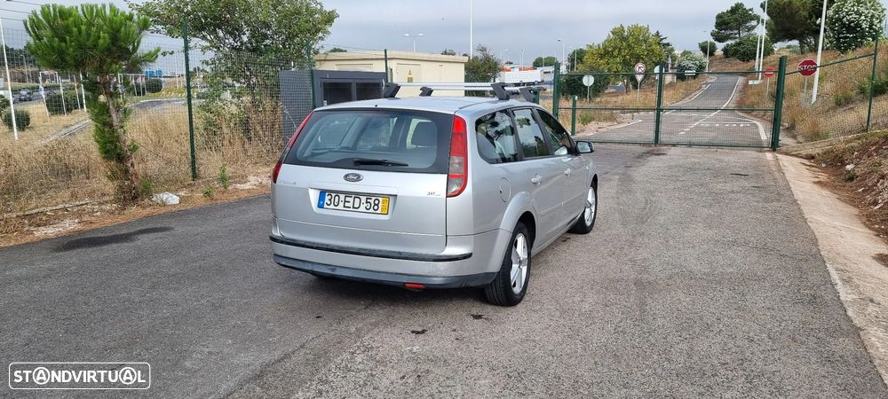 Ford Focus SW 1.6 TDCi Titanium - 4