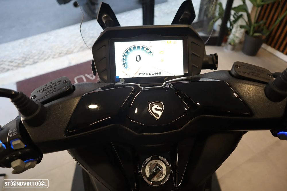 Cyclone RT2 RT2 - 9