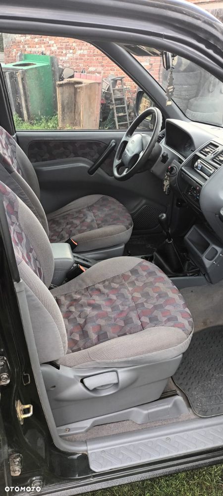 Ford Maverick 2.4 GLS - 4