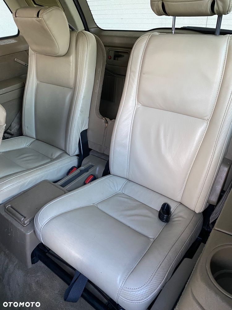 Volvo XC 90 - 8