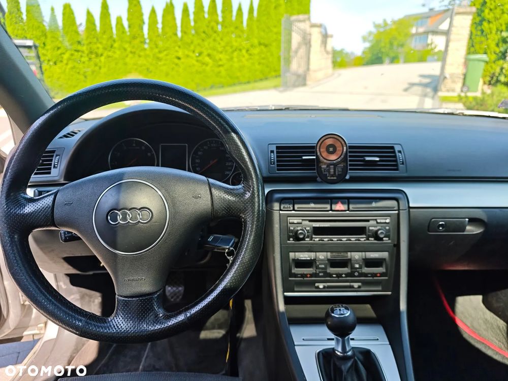 Audi A4 Limousine 1.8 T - 9