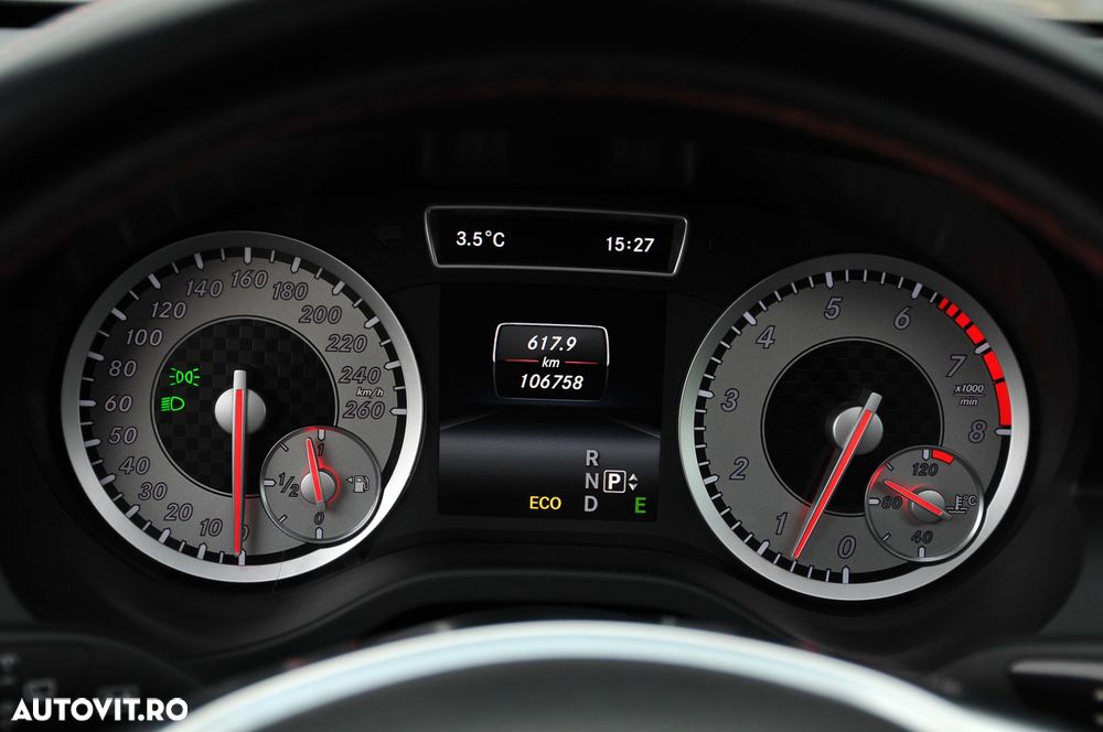 Mercedes-Benz A 250 Sport 4Matic 7G-DCT - 31