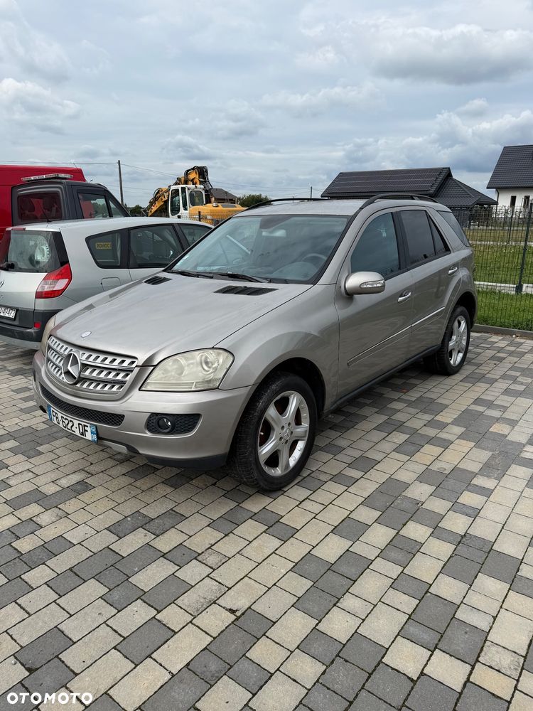 Mercedes-Benz ML - 1