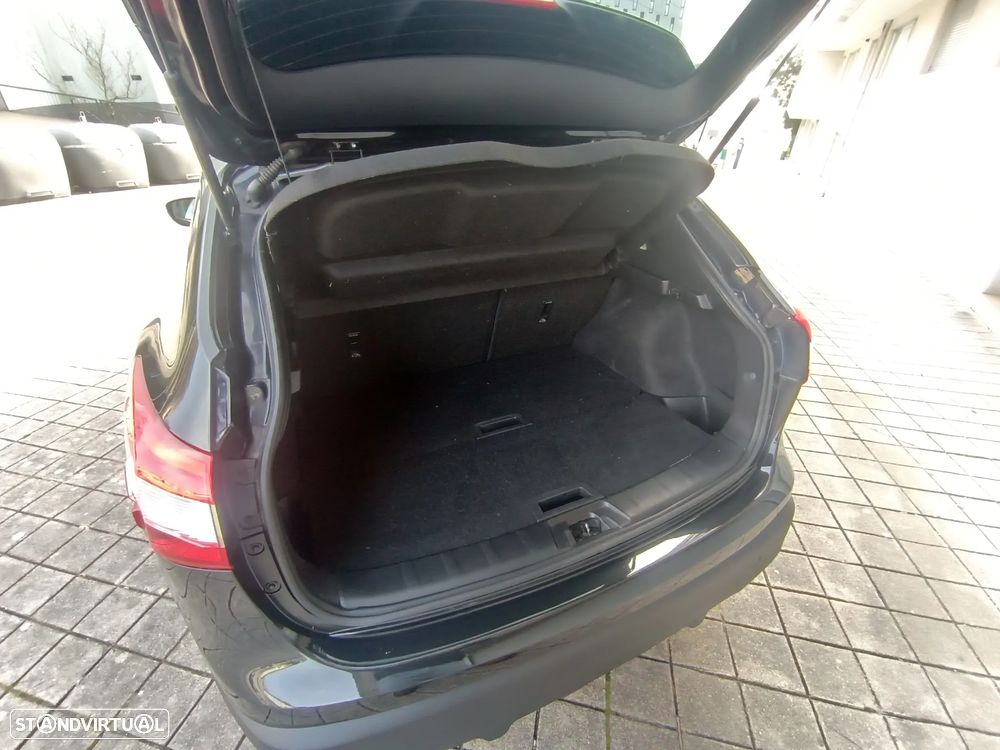 Nissan Qashqai 1.5 dCi Tekna - 24