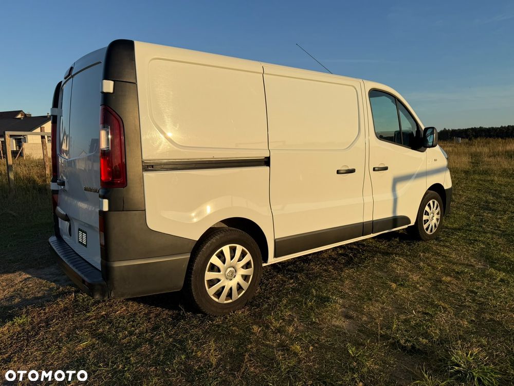 Renault Trafic - 26