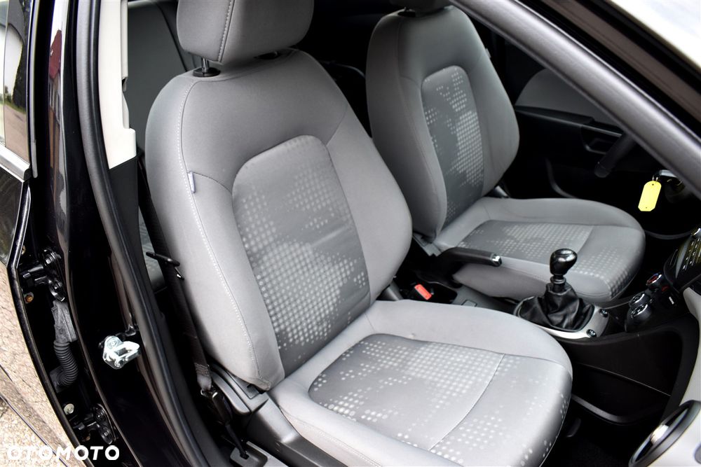 Chevrolet Aveo 1.2 LS - 27