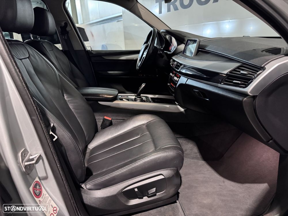BMW X5 25 d sDrive Comfort 7L - 35