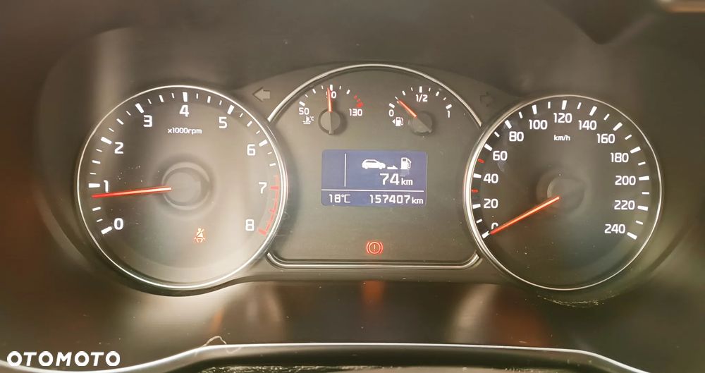 Kia Carens 1.6 GDI L 7os EU6 - 29