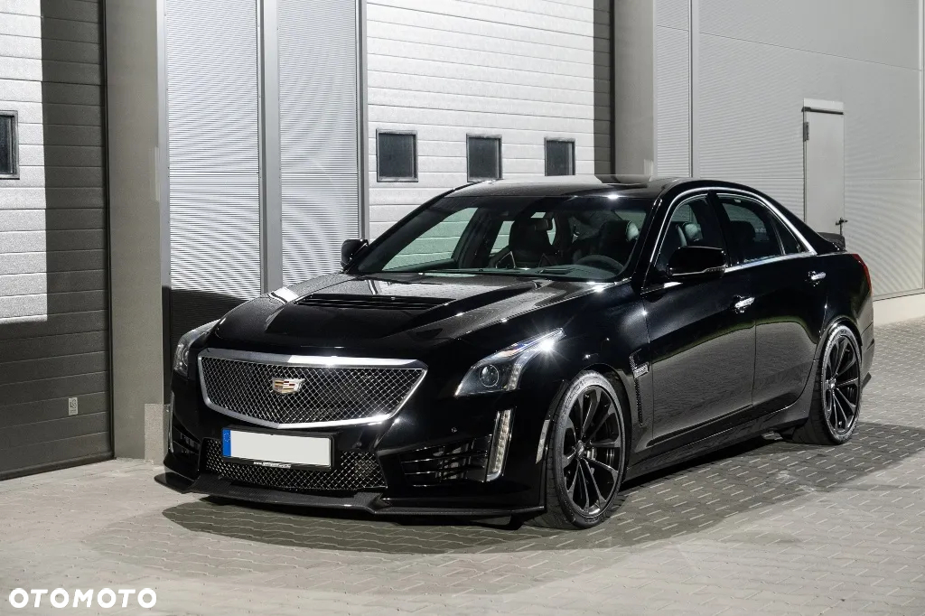 Cadillac CTS - 6